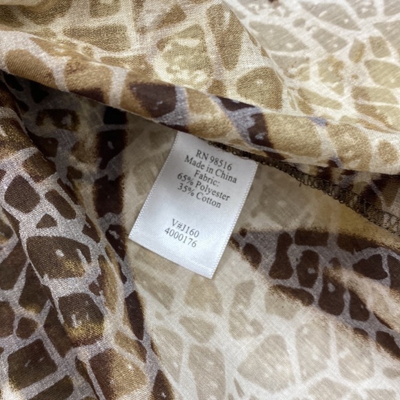 COLDWATER CREEK Animal Print Safari Button Up Blouse Top Size Medium Y2K - Picture 7 of 7